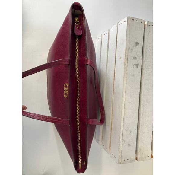 SALVATORE FERRAGAMO LARGE WINE PEBBLED LEATHER HANDBAG ASIS - Picture 12 of 16